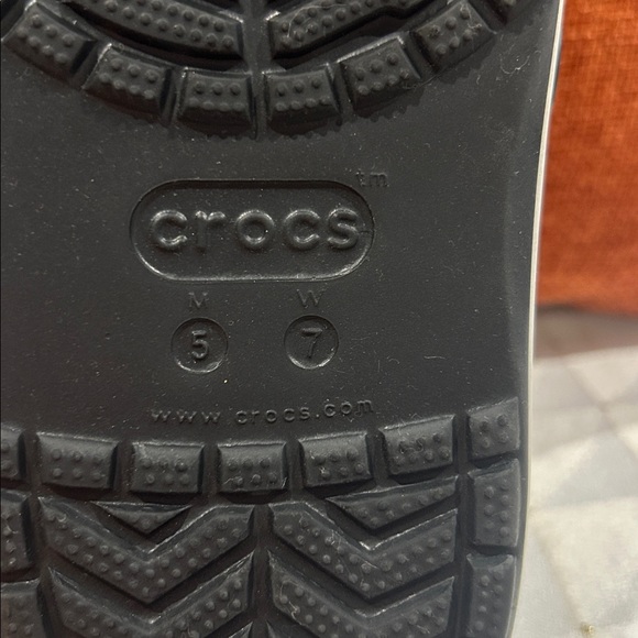 CROCS - Picture 3 of 8